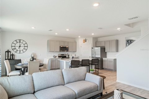 Casa en venta en Davenport, Florida, 5 dormitorios, 241.64 m2 № 2156060 - foto 6
