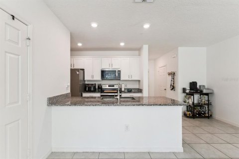 Touwnhouse à vendre à Sanford, Floride: 3 chambres, 146.32 m2 № 2434566 - photo 14