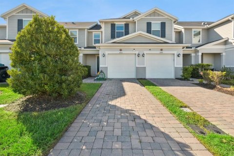 Таунхаус в LANDINGS AT RIVERBEND TOWNHOMES в Санфорд, Флорида 5 комнат, 146.32м2 № 2434566