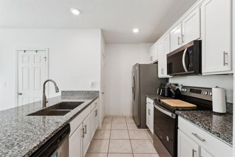 Touwnhouse à vendre à Sanford, Floride: 3 chambres, 146.32 m2 № 2434566 - photo 15
