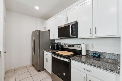 Touwnhouse à vendre à Sanford, Floride: 3 chambres, 146.32 m2 № 2434566 - photo 17