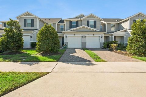 Touwnhouse à vendre à Sanford, Floride: 3 chambres, 146.32 m2 № 2434566 - photo 2