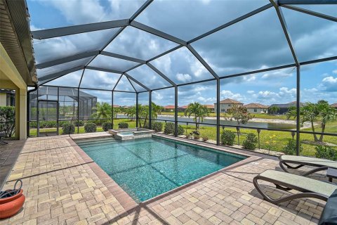 House in Venice, Florida 4 bedrooms, 205.69 sq.m. № 1677922 - photo 29