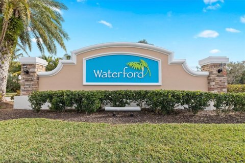 House in Punta Gorda, Florida 2 bedrooms, 140.28 sq.m. № 2091672 - photo 2