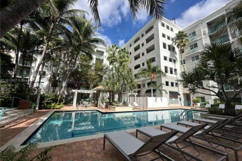 Copropriété à louer à South Miami, Floride: 2 chambres, 93.83 m2 № 1971490 - photo 28