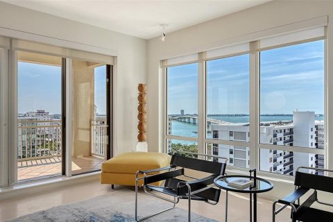 Condominio en venta en Sarasota, Florida, 3 dormitorios, 348.48 m2 № 1560031 - foto 10