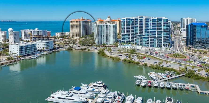 Condominio en Sarasota, Florida, 3 dormitorios  № 1560031