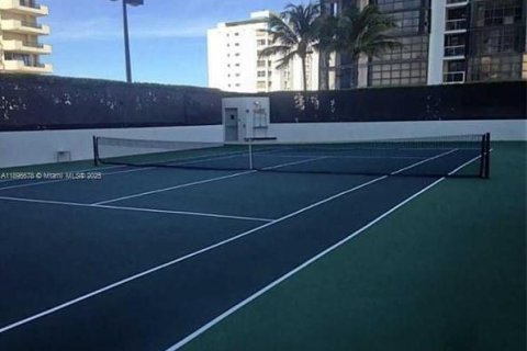 Снять в аренду кондоминиум в Майами-Бич, Флорида 2 спальни, 122.82м2, № 1948354 - фото 15