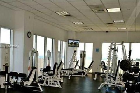 Снять в аренду кондоминиум в Майами-Бич, Флорида 2 спальни, 122.82м2, № 1948354 - фото 14