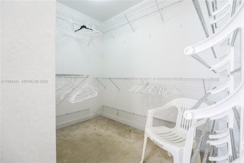 Touwnhouse à louer à Doral, Floride: 3 chambres, 155.7 m2 № 2028184 - photo 29