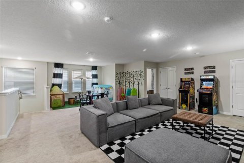 Casa en venta en Davenport, Florida, 8 dormitorios, 408.68 m2 № 1613882 - foto 26