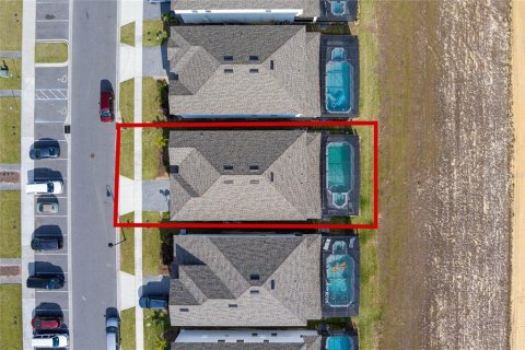 Casa en venta en Davenport, Florida, 8 dormitorios, 408.68 m2 № 1613882 - foto 8