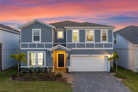 Casa en venta en Davenport, Florida, 8 dormitorios, 408.68 m2 № 1613882 - foto 5