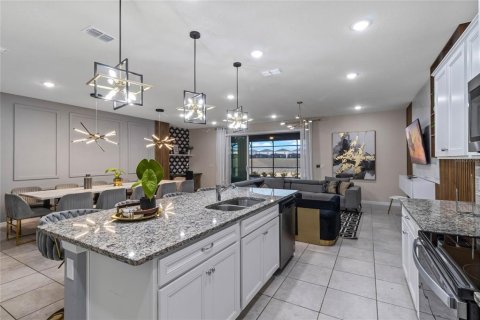 Casa en venta en Davenport, Florida, 8 dormitorios, 408.68 m2 № 1613882 - foto 15