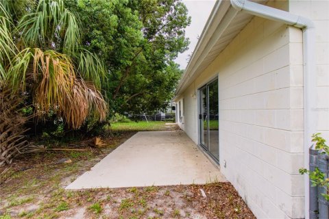 House in Kissimmee, Florida 4 bedrooms, 163.97 sq.m. № 1837536 - photo 23