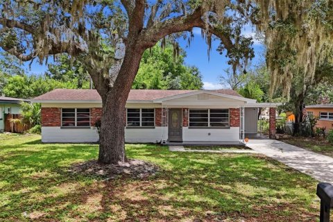 Villa ou maison à vendre à Tampa, Floride: 3 chambres, 122.63 m2 № 2215971 - photo 2