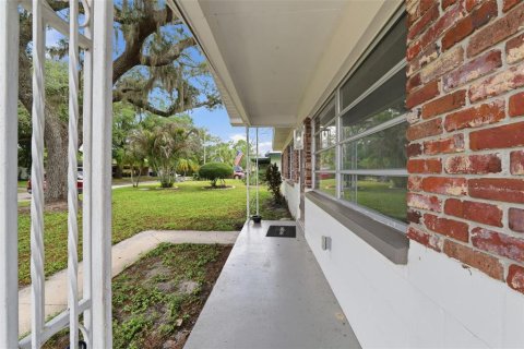 Villa ou maison à vendre à Tampa, Floride: 3 chambres, 122.63 m2 № 2215971 - photo 4