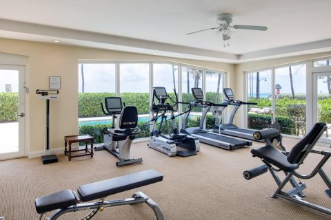 Condominio en alquiler en Palm Beach, Florida, 2 dormitorios, 169.64 m2 № 1183057 - foto 1