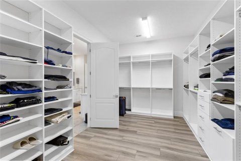 Купить виллу или дом в Орландо, Флорида 13 комнат, 420.38м2, № 2122761 - фото 22