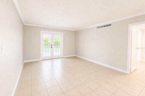 Copropriété à louer à Altamonte Springs, Floride: 2 chambres, 91.42 m2 № 2284146 - photo 3