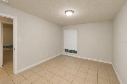 Copropriété à louer à Altamonte Springs, Floride: 2 chambres, 91.42 m2 № 2284146 - photo 5