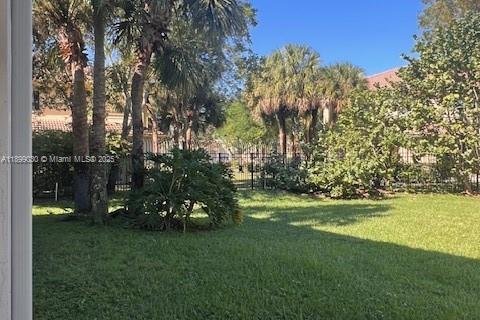 Condo in Miramar, Florida, 3 bedrooms № 1957314 - photo 25