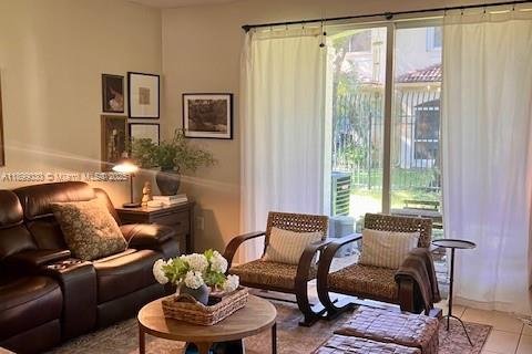 Condo in Miramar, Florida, 3 bedrooms № 1957314 - photo 5