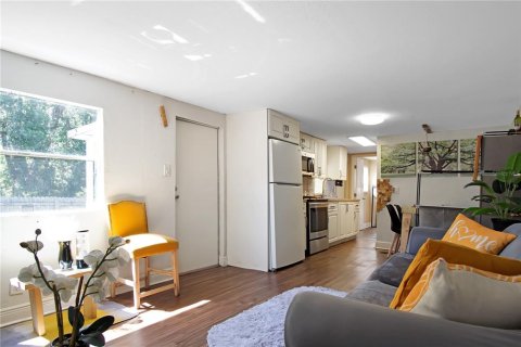 Apartamento en alquiler en Davenport, Florida, 2 dormitorios, 53.51 m2 № 2156277 - foto 9