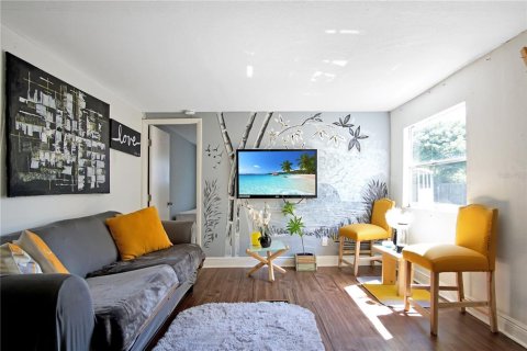 Apartamento en alquiler en Davenport, Florida, 2 dormitorios, 53.51 m2 № 2156277 - foto 8