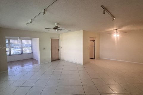 Condominio en venta en Delray Beach, Florida, 2 dormitorios, 110.18 m2 № 1956143 - foto 5