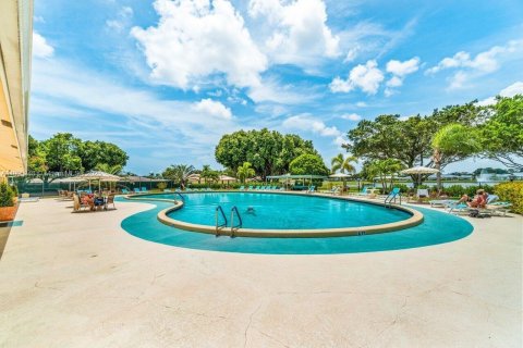 Condominio en venta en Delray Beach, Florida, 2 dormitorios, 110.18 m2 № 1956143 - foto 23