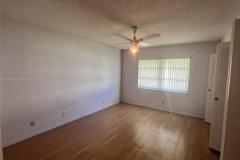 Condominio en venta en Delray Beach, Florida, 2 dormitorios, 110.18 m2 № 1956143 - foto 17