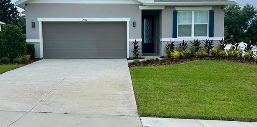 Casa en Leesburg, Florida 4 dormitorios, 178.47 m2 № 1902957