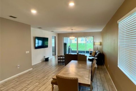 Casa en venta en Leesburg, Florida, 4 dormitorios, 178.47 m2 № 1902957 - foto 8