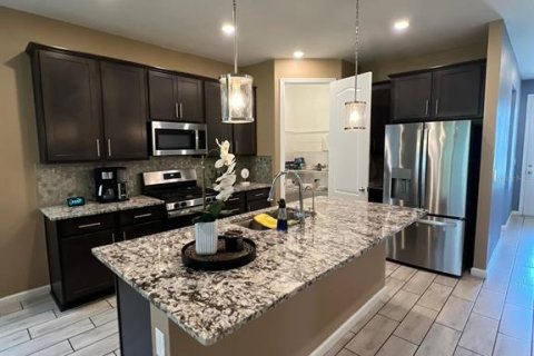 Casa en venta en Leesburg, Florida, 4 dormitorios, 178.47 m2 № 1902957 - foto 9