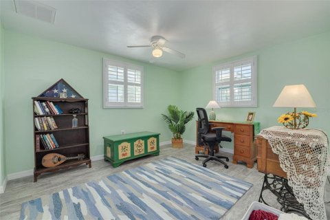 House in Hudson, Florida 3 bedrooms, 147.53 sq.m. № 1584025 - photo 23