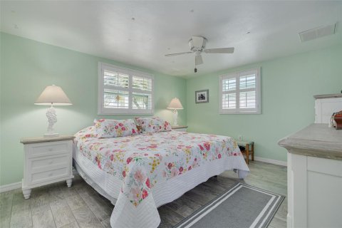 House in Hudson, Florida 3 bedrooms, 147.53 sq.m. № 1584025 - photo 20