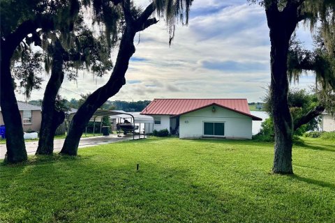 House in Lake Placid, Florida 3 bedrooms, 139.91 sq.m. № 1637023 - photo 1