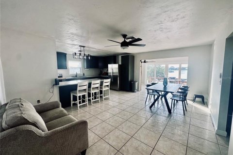 House in Lake Placid, Florida 3 bedrooms, 139.91 sq.m. № 1637023 - photo 4