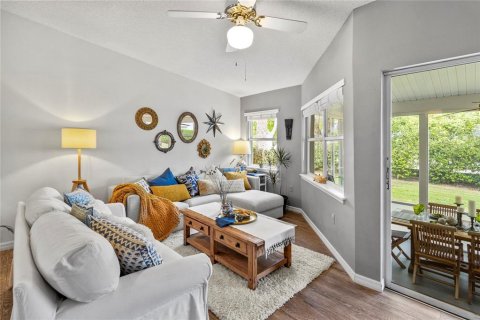 Condominio en alquiler en Sarasota, Florida, 2 dormitorios, 104.98 m2 № 1842086 - foto 10