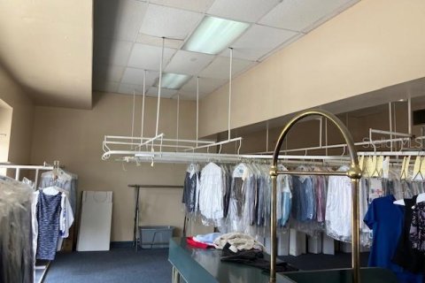 Propiedad comercial en venta en Tampa, Florida, 183.95 m2 № 1751955 - foto 3