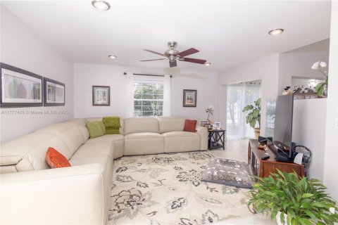 Villa ou maison à vendre à Boca Raton, Floride: 4 chambres, 207.17 m2 № 1623917 - photo 7