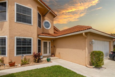 Villa ou maison à vendre à Boca Raton, Floride: 4 chambres, 207.17 m2 № 1623917 - photo 2
