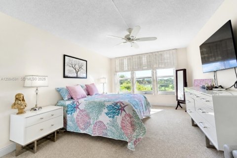 Condominio en venta en Pompano Beach, Florida, 3 dormitorios, 139.35 m2 № 2352981 - foto 16