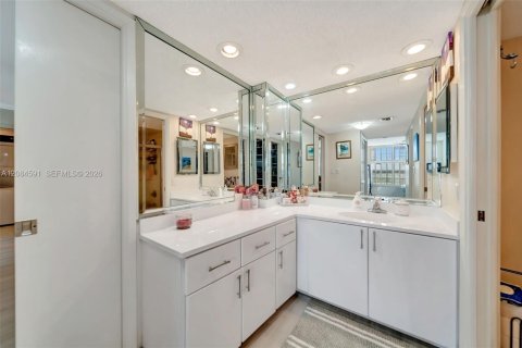 Condominio en venta en Pompano Beach, Florida, 3 dormitorios, 139.35 m2 № 2352981 - foto 18