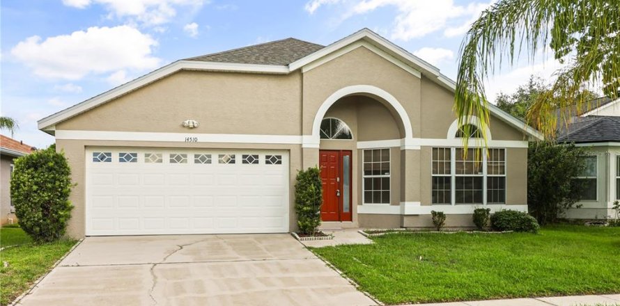 House in Orlando, Florida 4 bedrooms, 177.44 sq.m. № 2195662