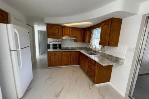 Casa en alquiler en Holiday, Florida, 2 dormitorios, 80.27 m2 № 1919791 - foto 8