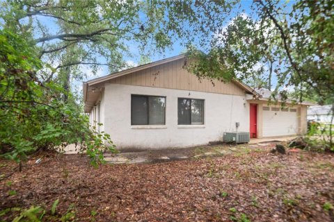 House in Altamonte Springs, Florida 3 bedrooms, 188.68 sq.m. № 1912774 - photo 29
