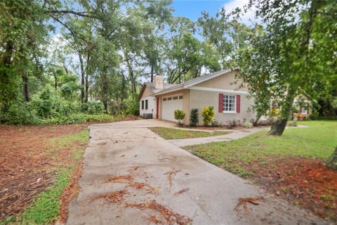 House in Altamonte Springs, Florida 3 bedrooms, 188.68 sq.m. № 1912774 - photo 28