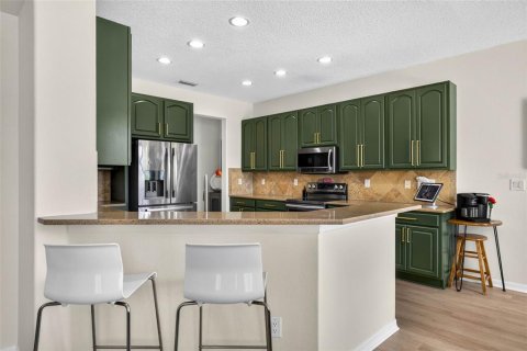 Villa ou maison à louer à Wesley Chapel, Floride: 4 chambres, 322.74 m2 № 2428635 - photo 29